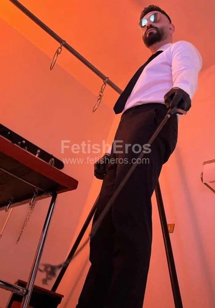 Mistress Master Ermes a napoli – Annunci BDSM e Fetish